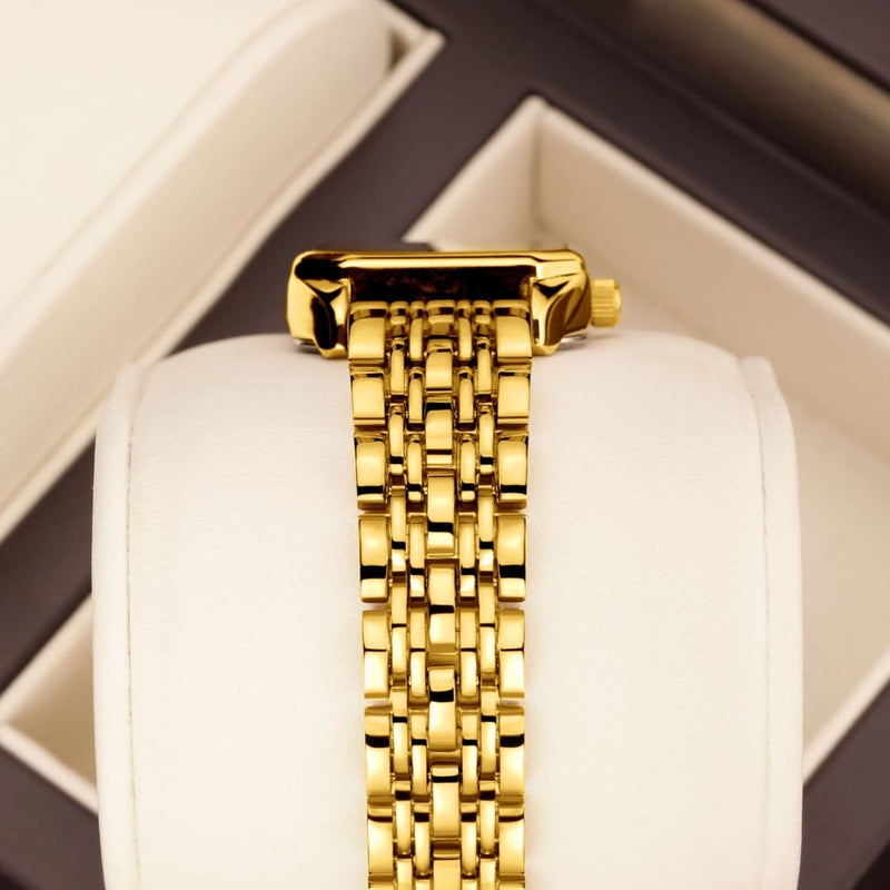 Vintage watch, G-Shock, Gold watch, Casio vintage, Casio vintage watch, Watch Casio vintage, Tag Heuer Aquaracer, Gold watches for men, Gold Rolex, Submariner, Gold watch women, Vintage Rolex, Rolex Day-Date 40, MK watch women, Rose gold watch, 