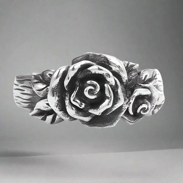 flower diamond ring, flower earrings, floral ring gold, flower ring, flower engagement ring, floral engagement rings, rose ring, rose quartz jewelry, gold flower ring, Pandora flower ring, gold rose ring, floral diamond ring, flower diamond engagement ring, haldi jewelry, flower wedding rings, rose gold rose ring, tulip ring, jasmine ring, gold floral ring, diamond ring flower, Pandora cherry blossom ring, gold rose ring with diamond, Pandora floral ring, Pandora peach blossom ring, gold ring with flowers, 