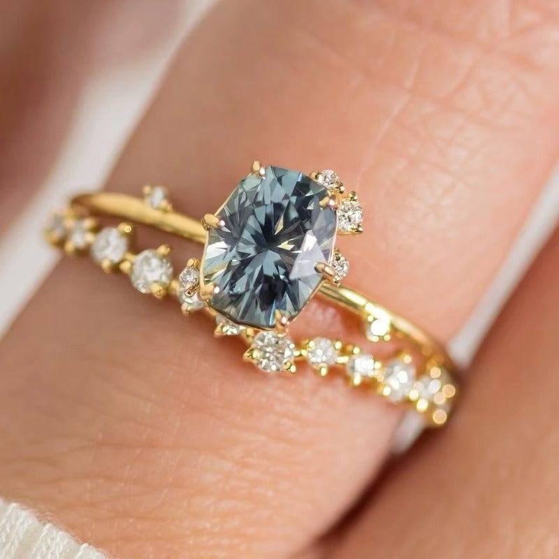 Blue sapphire and diamond gold ring, blue sapphire diamond gold ring, gold ring with blue sapphire and diamonds, blue diamond ring, Blue Nile diamonds, blue and diamond ring, diamond blue ring, blue ring with diamonds, diamond ring with blue, diamond ring with blue diamond, ring diamond blue,