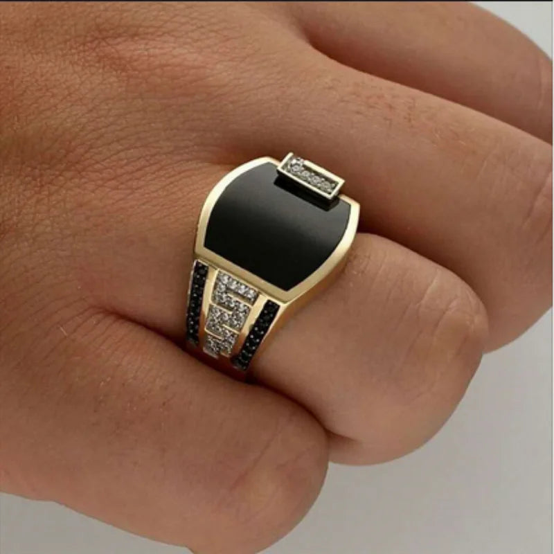 Classic Metal Gold Punk Ring - Fashion Engagement & Wedding Luxury Jewelry