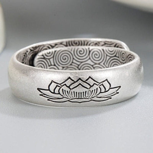 Lotus ring, Finger Ring,  Luxury Ring, love cartier ring, fingers and rings thumb ring, mens pinky rings, chopard ring, cartier mens ring, index finger ring, bvlgari rings,