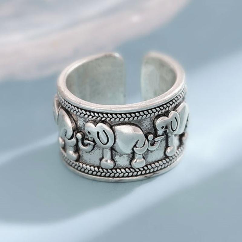 Elephant Ring,
Animal Ring,
ring snake,
ring with snake,
elephant ring,
frog ring,
dog ring,
wolf ring,
turtle rings,
naruto rings,
fish ring,
dinosaur rings,