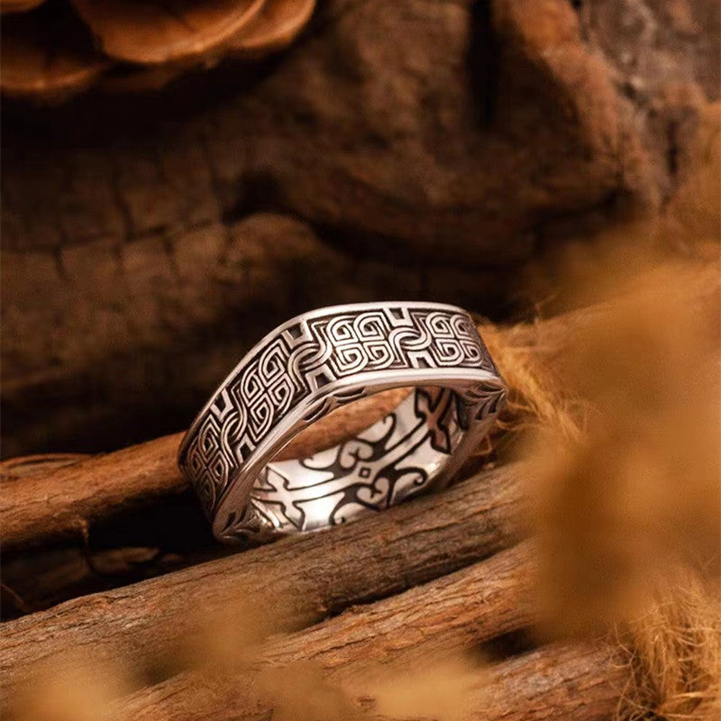 silver ring, silver rings for women, claddagh rings, ladies silver rings, silver male rings, gents silver ring, a silver ring, sterling silver rings, mens silver rings, silver wedding rings, giva rings,
